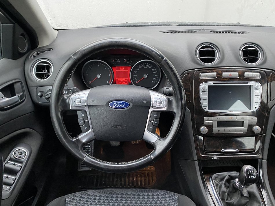 Ford Mondeo 2.2 TDCi 