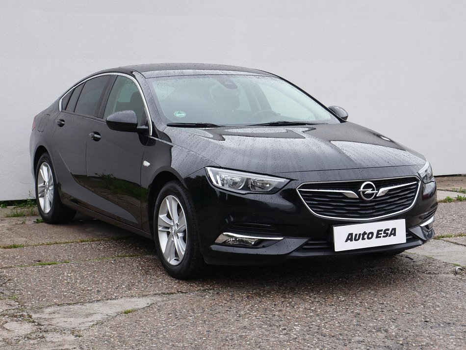 Opel Insignia 1.5 Turbo 