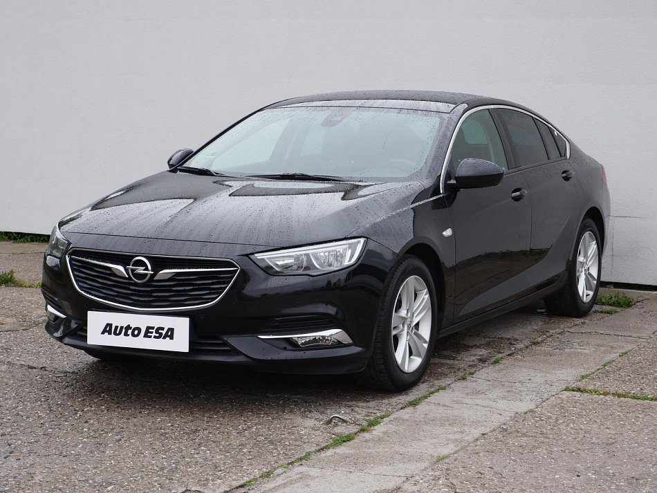 Opel Insignia 1.5 Turbo 
