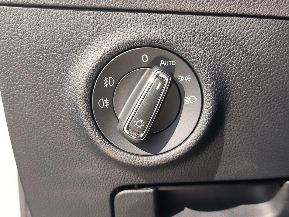 Škoda Superb III 2.0 TDi Ambition