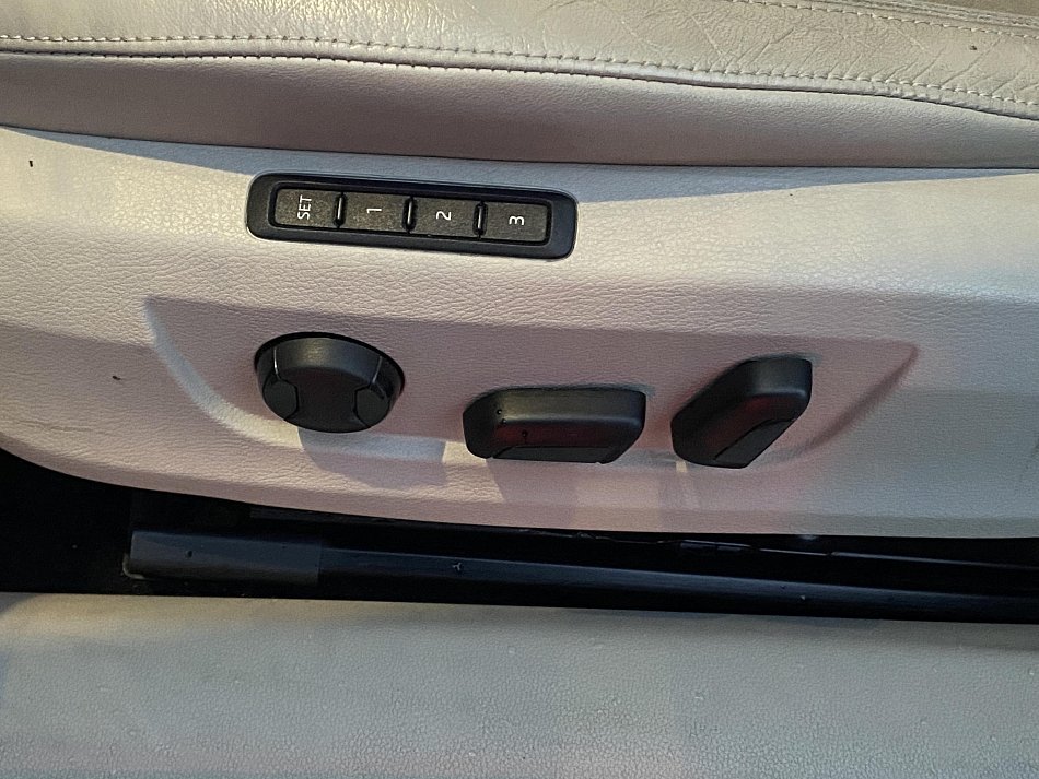 Škoda Superb III 2.0 TDi 