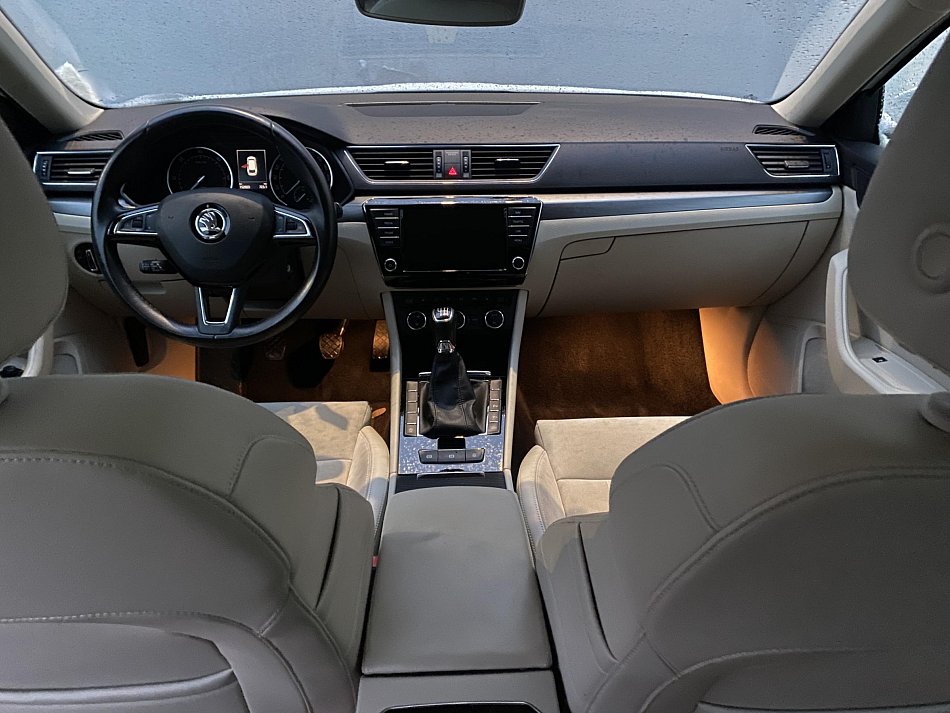 Škoda Superb III 2.0 TDi 