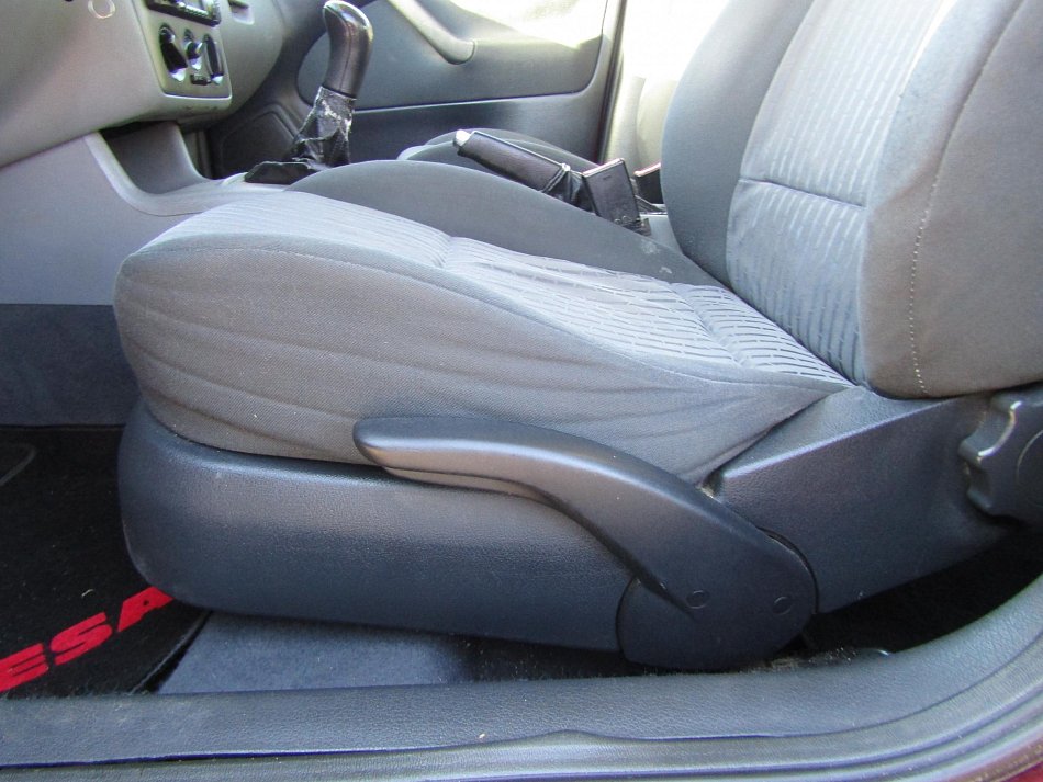 Škoda Octavia 1.6 i 