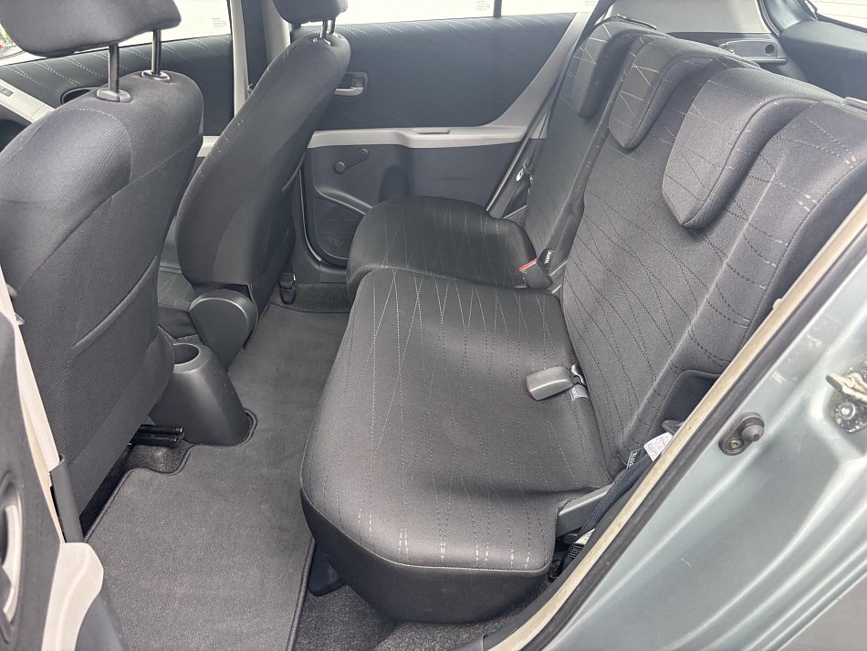 Toyota Yaris 1.3 