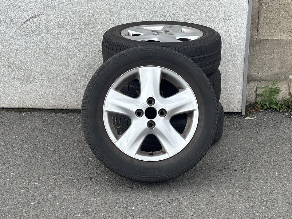 Toyota Yaris 1.3 