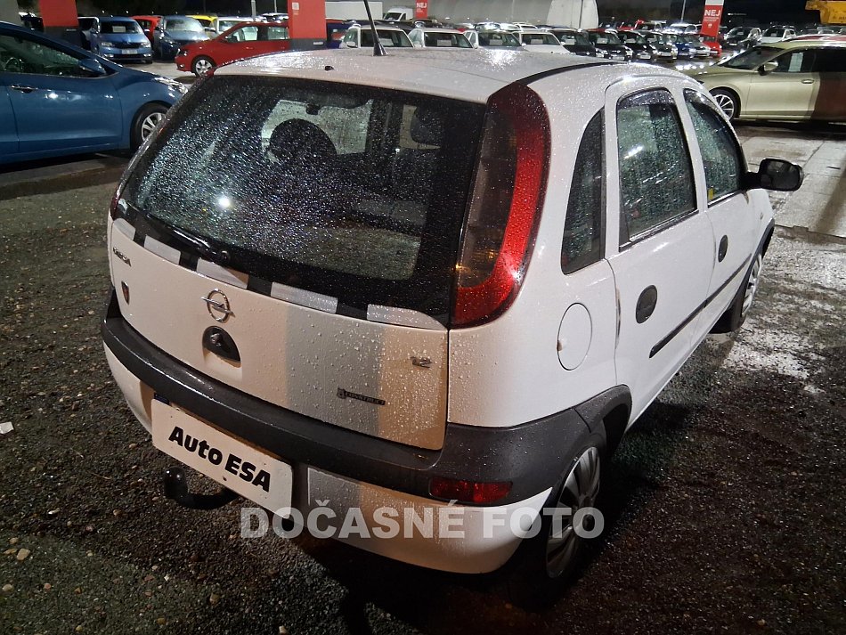 Opel Corsa 1.2i 