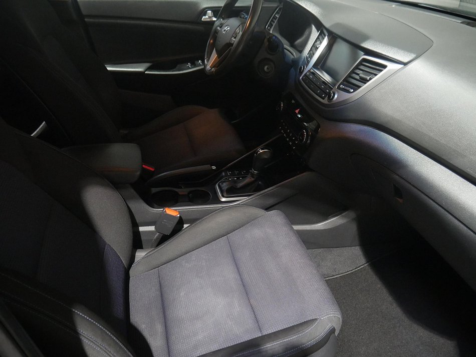 Hyundai Tucson 1.7 CRDi 