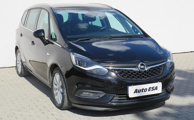 Opel Zafira 2.0 CDTi 
