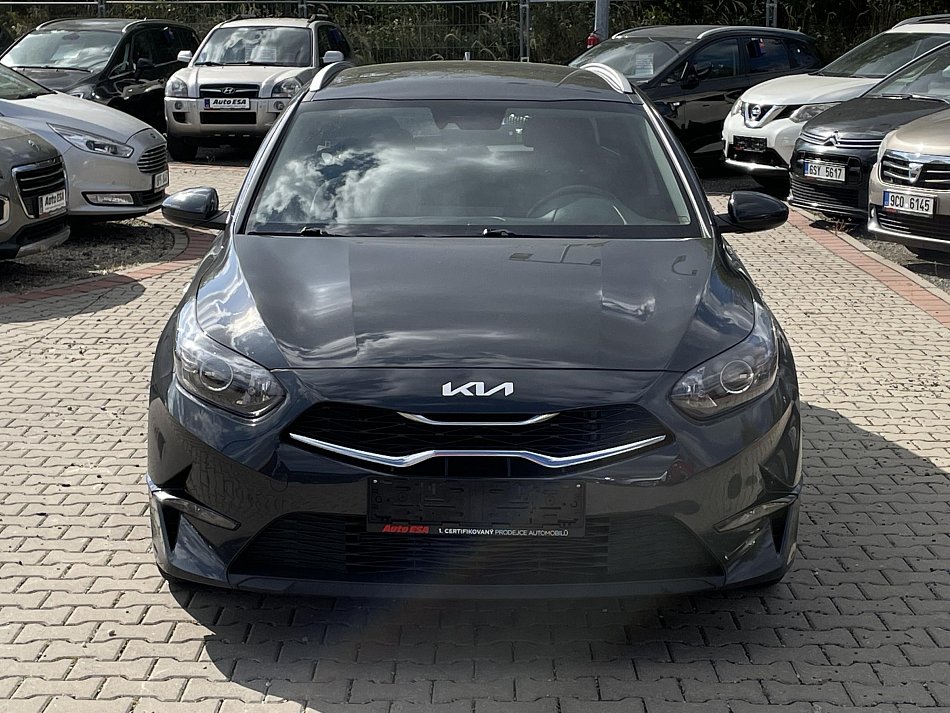 Kia Ceed 1.5 T-GDi Vision