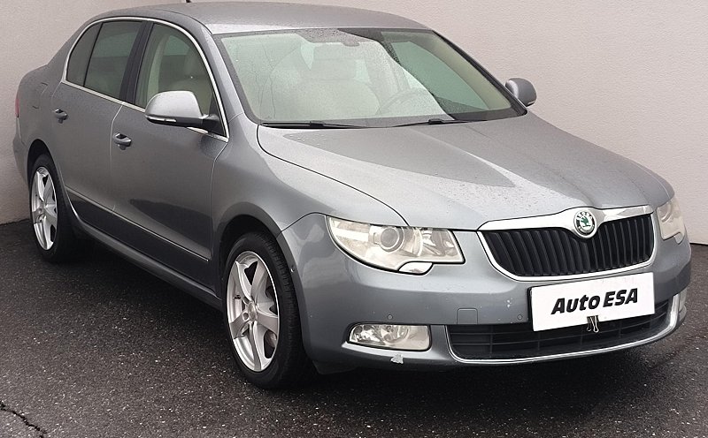 Škoda Superb II 2.0TDi Elegance