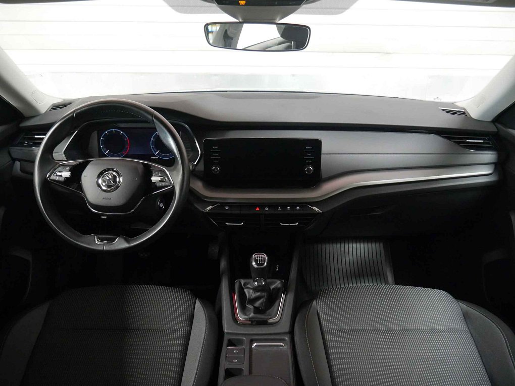 Škoda Octavia IV 1.5TSI Ambition