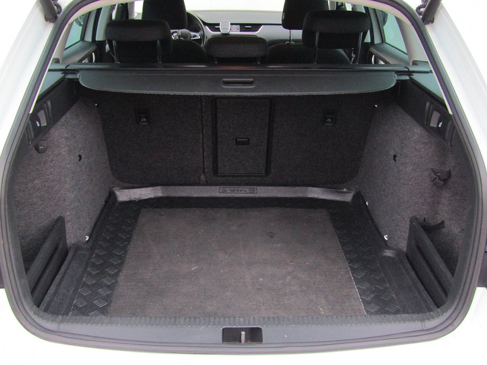 Škoda Octavia III 2.0TDi Elegance