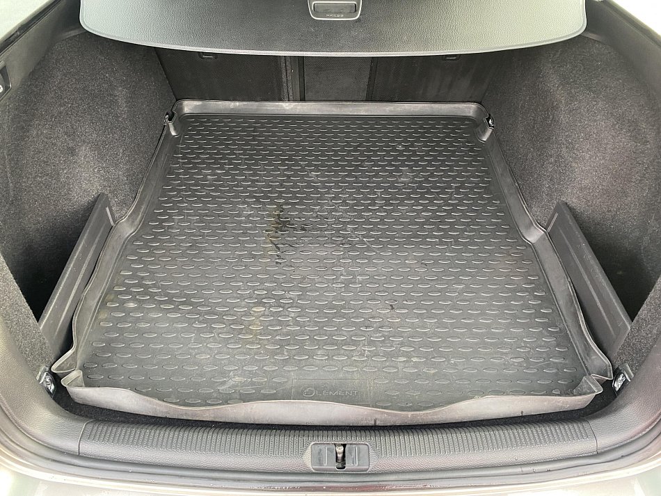 Volkswagen Passat 2.0TDi 