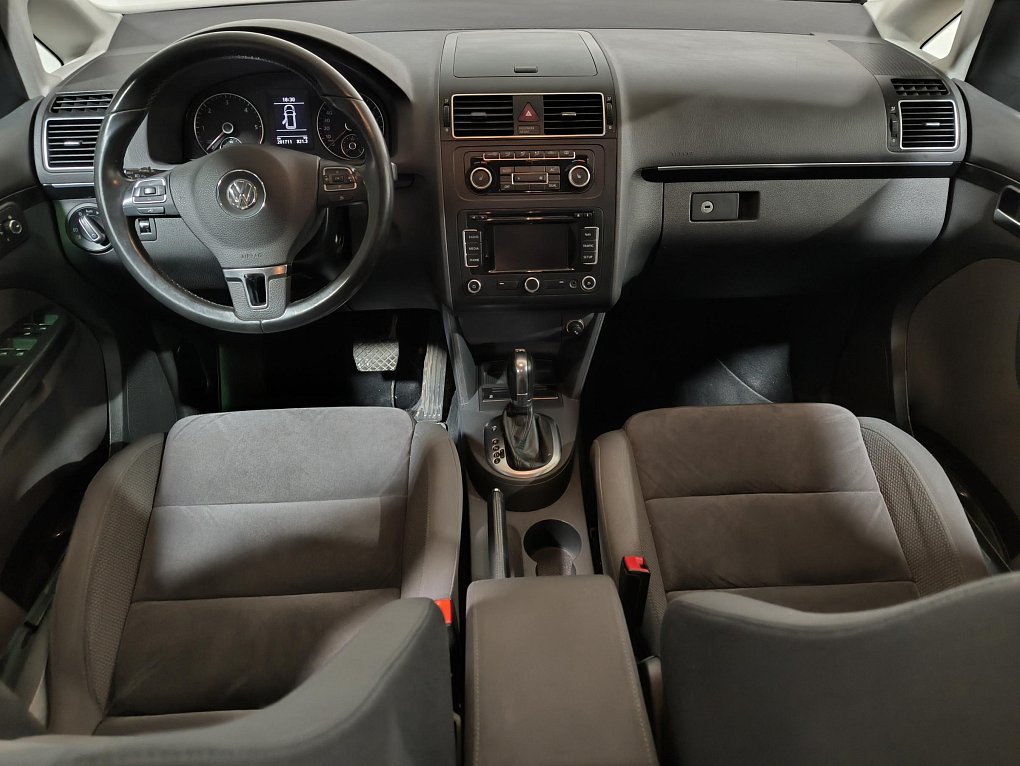 Volkswagen Touran 2.0 TDi Highline