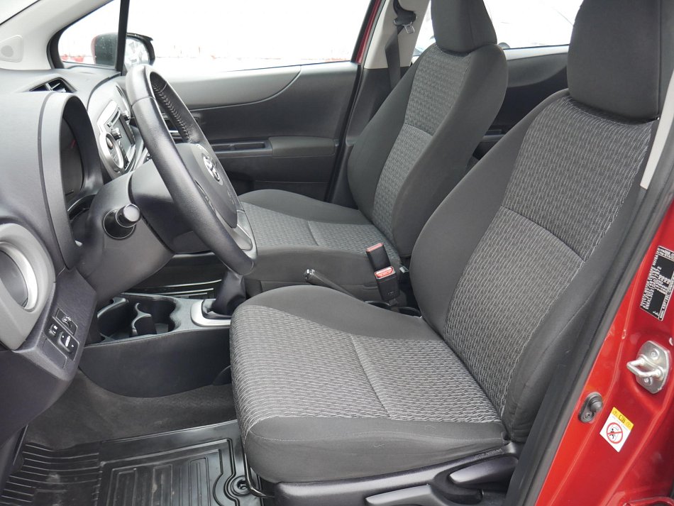 Toyota Yaris 1.0 VVT-i 