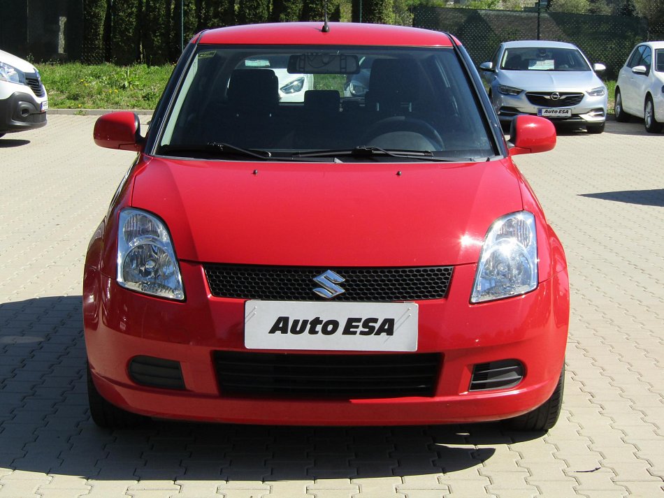 Suzuki Swift 1.3i 