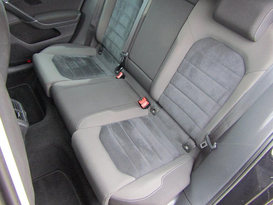 Volkswagen Golf 1.4 TSi Highline