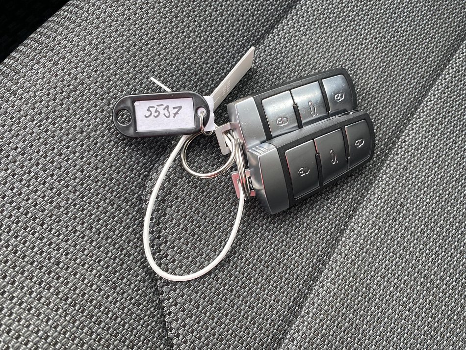 Volkswagen Passat 2.0TDi 