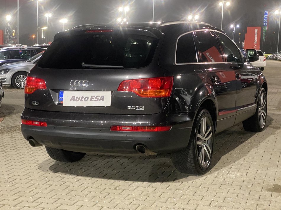 Audi Q7 3.0 TDi  Quattro
