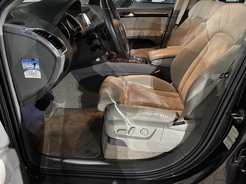 Audi Q7 3.0 TDi  Quattro