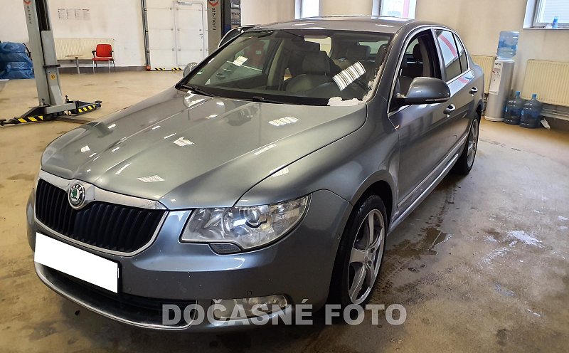 Škoda Superb II 2.0TDi Elegance