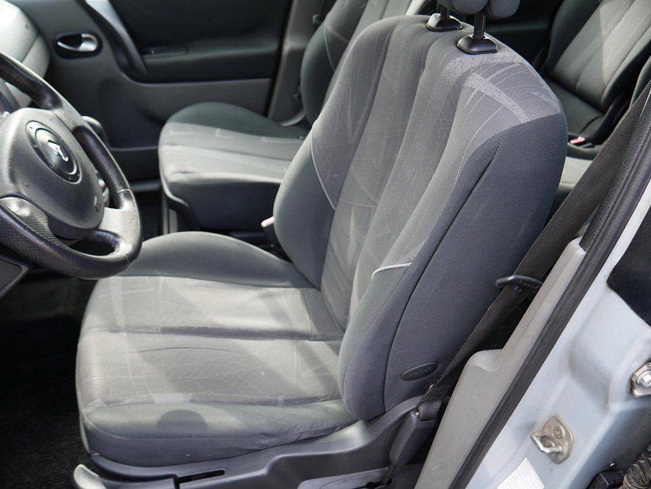 Renault Scénic 1.5 dCi 