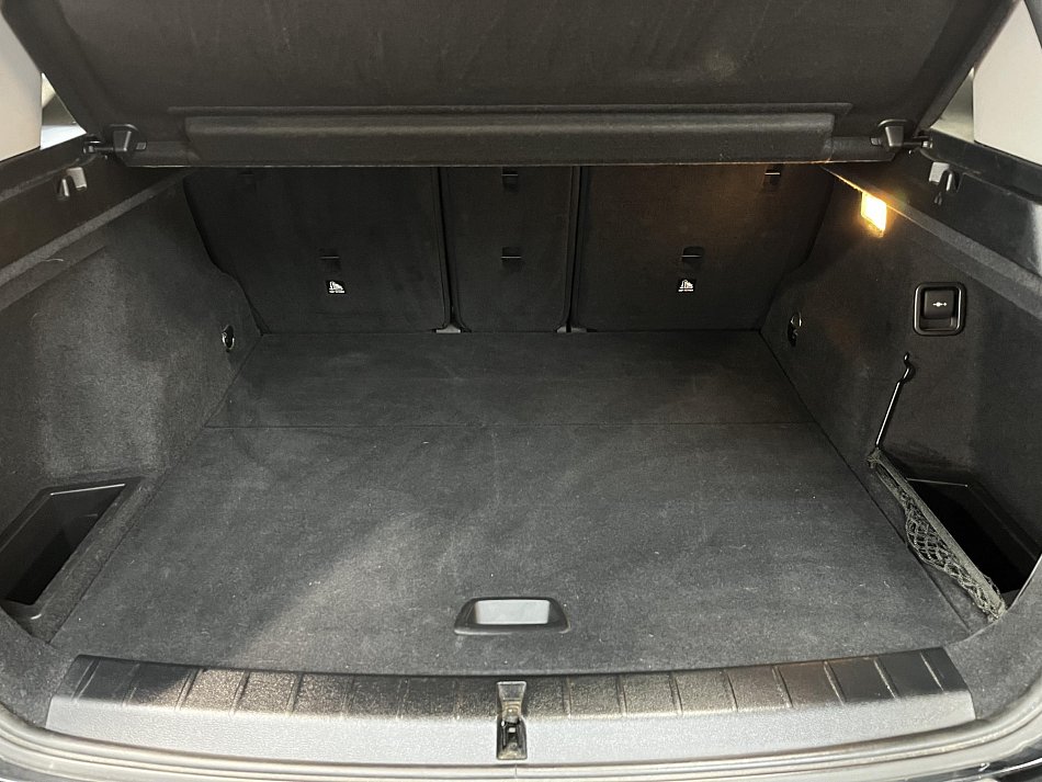BMW X1 1.8i 
