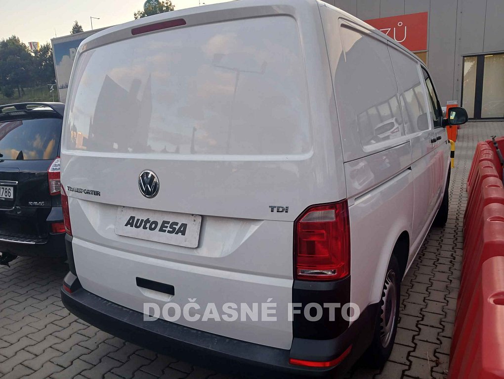 Volkswagen Transporter 2.0TDi 