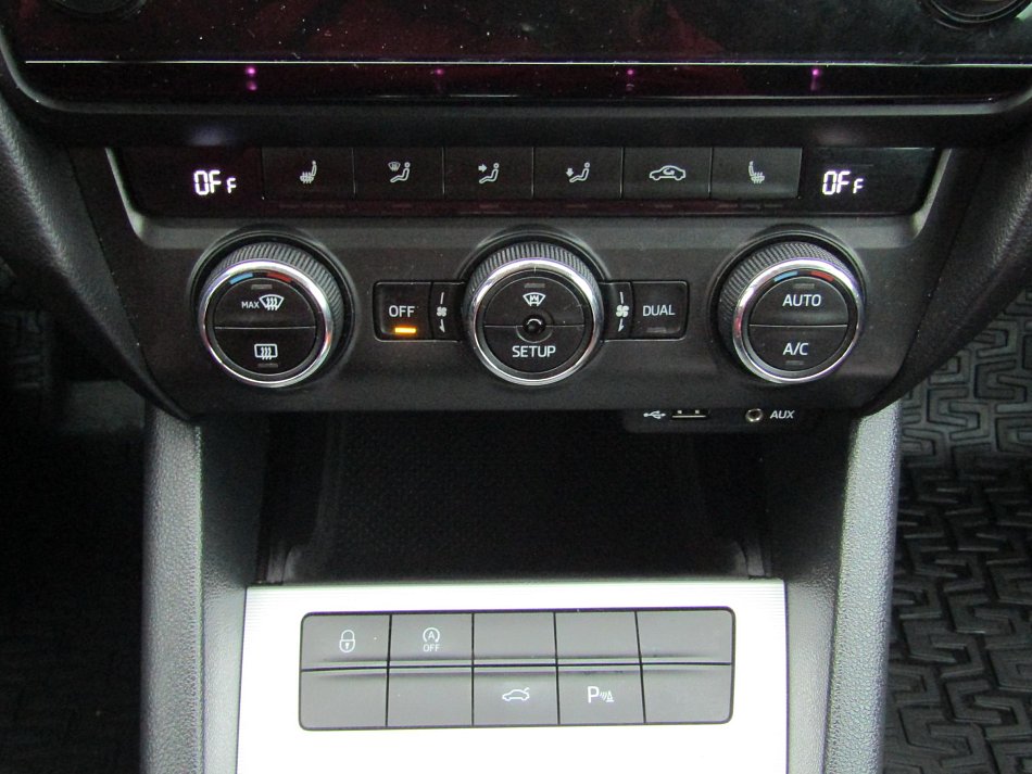 Škoda Octavia III 2.0TDi Elegance