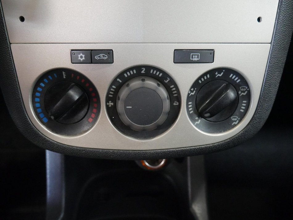 Opel Corsa 1.2 