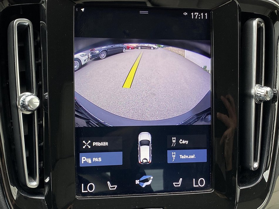 Volvo XC40 2.0 D3 Momentum