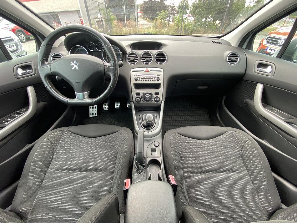 Peugeot 308 1.6 VTi 