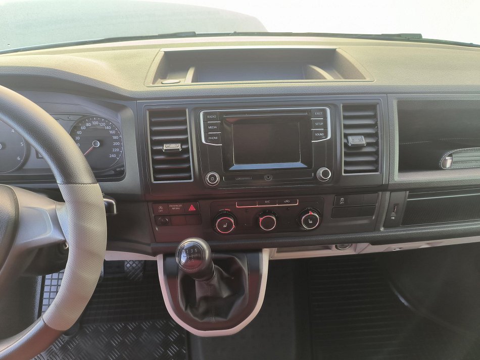 Volkswagen Transporter 2.0TDi  L1H1