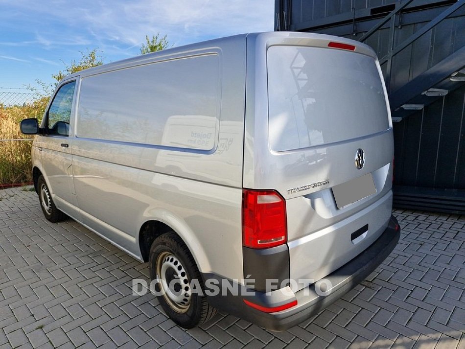 Volkswagen Transporter 2.0TDi  L1H1