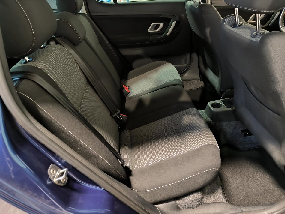 Škoda Fabia II 1.4 16V Sport