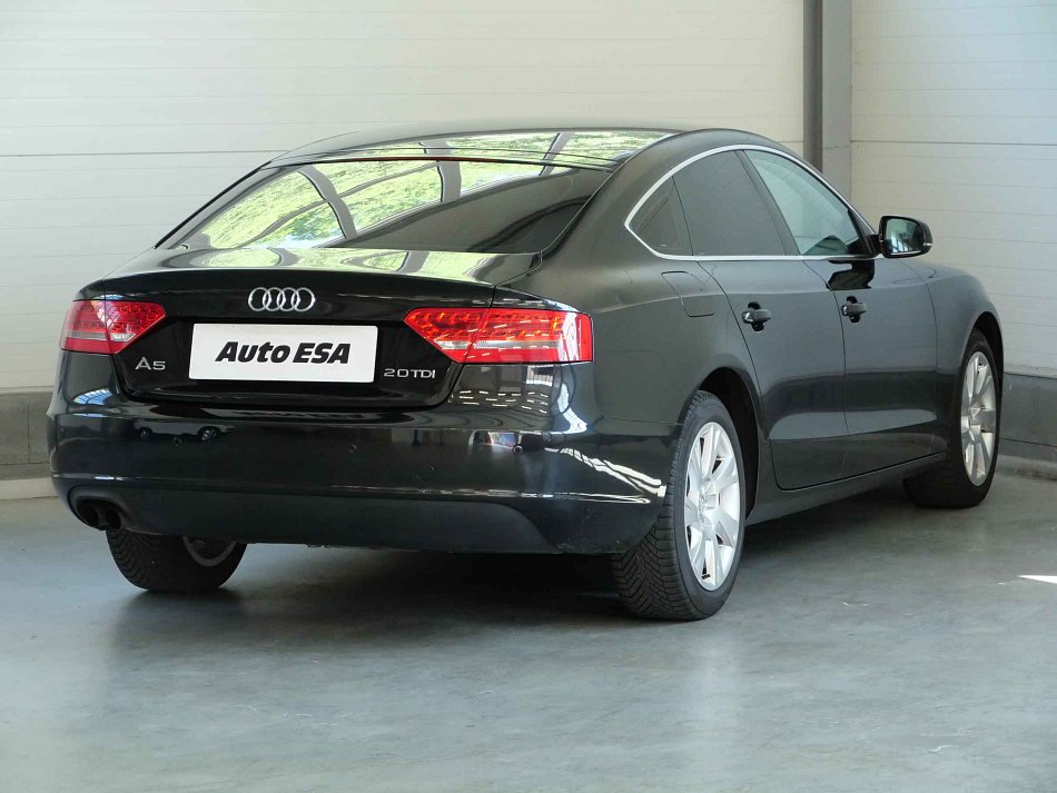 Audi A5 2.0TDi 