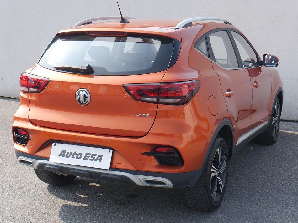 MG ZS 1.5 VUTi 