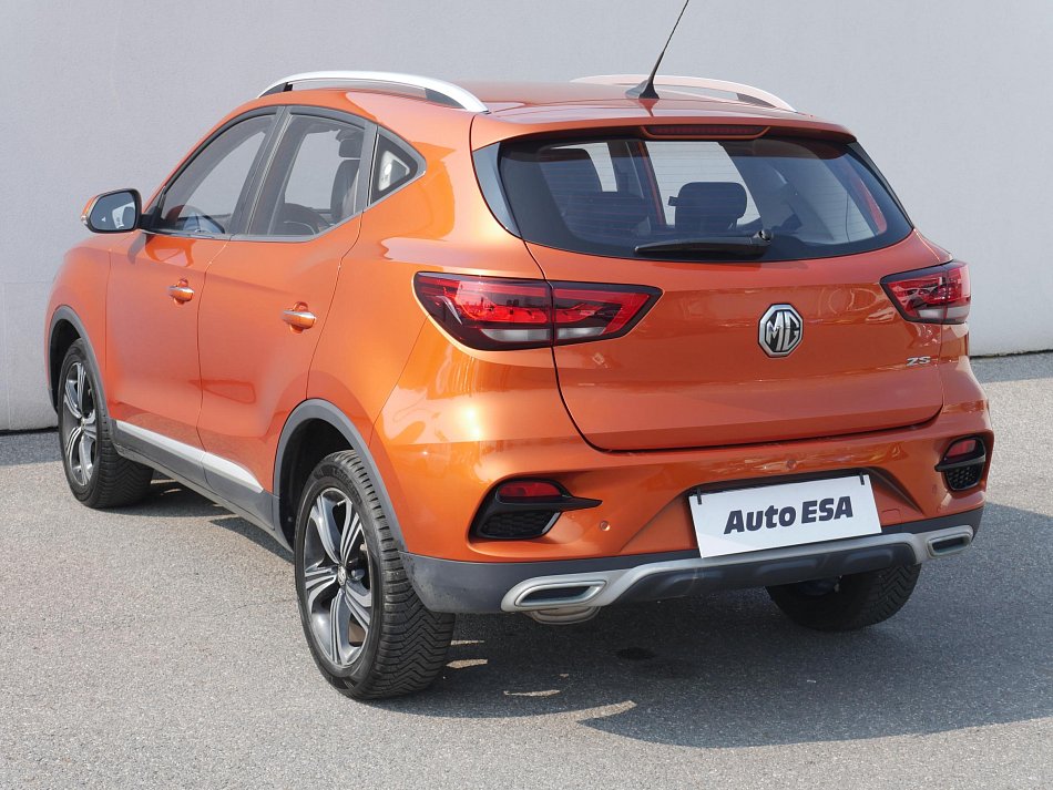 MG ZS 1.5 VUTi 