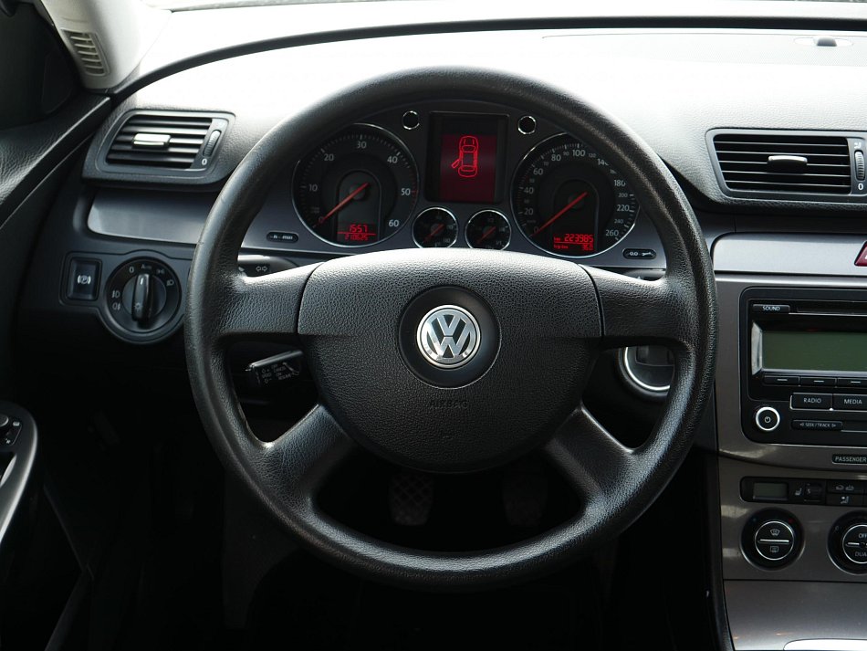 Volkswagen Passat 1.9TDi 