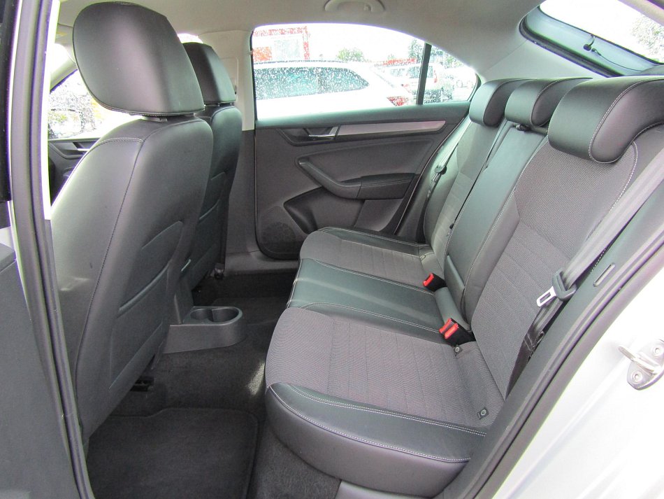 Škoda Rapid 1.0 TSI Style Plus