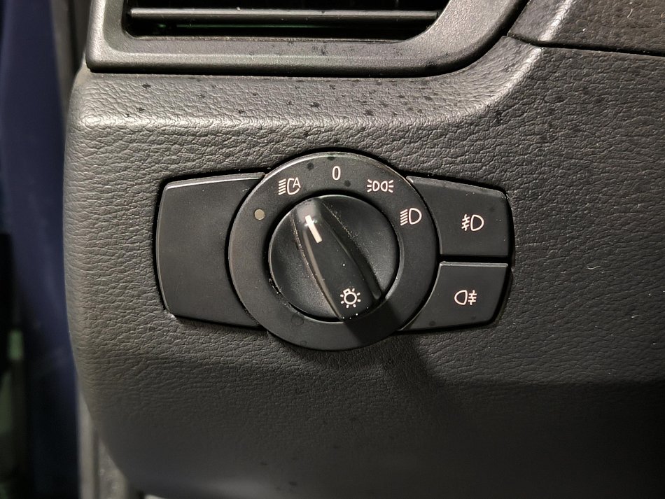 BMW X1 2.0 D  sDrive