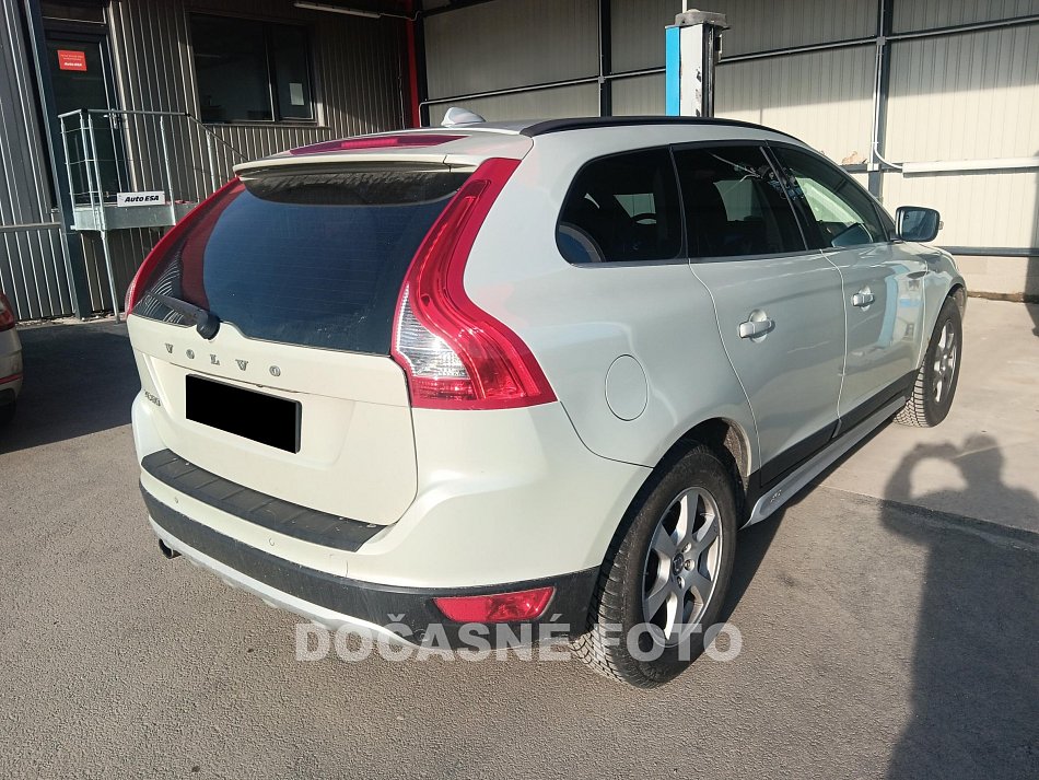 Volvo V40 2.0 D2 