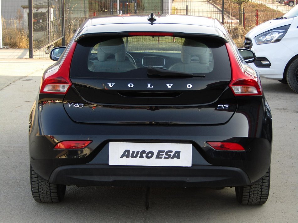 Volvo V40 2.0 D2 