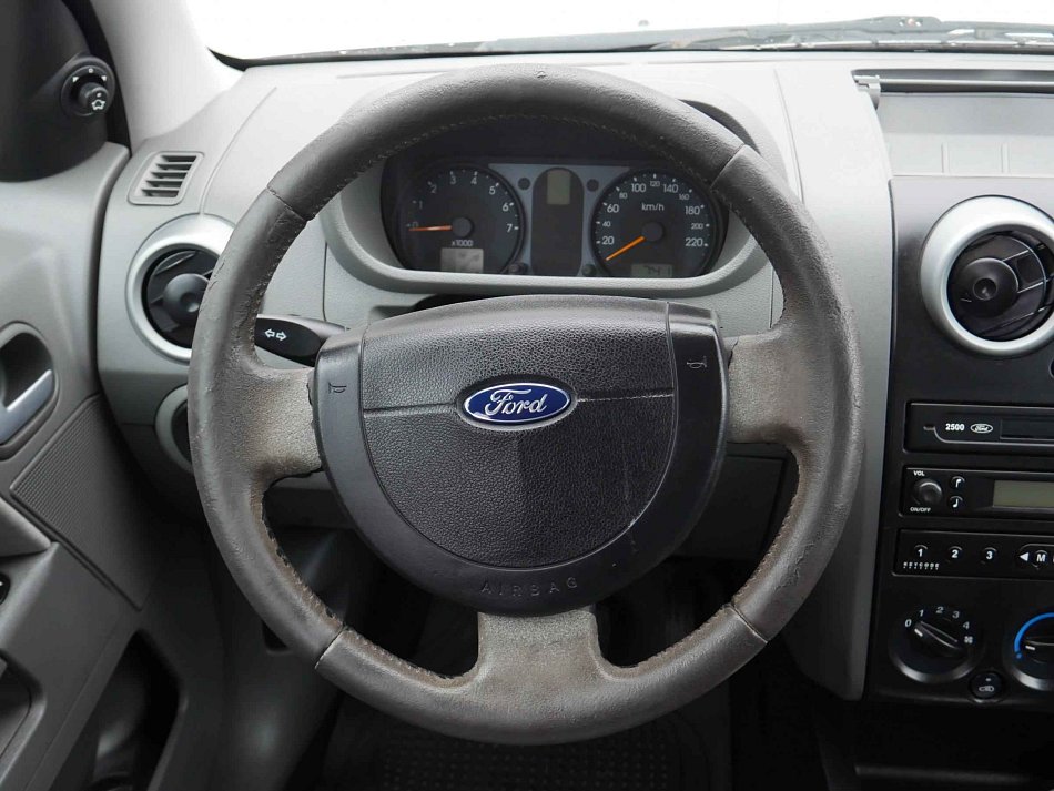 Ford Fusion 1.4i 