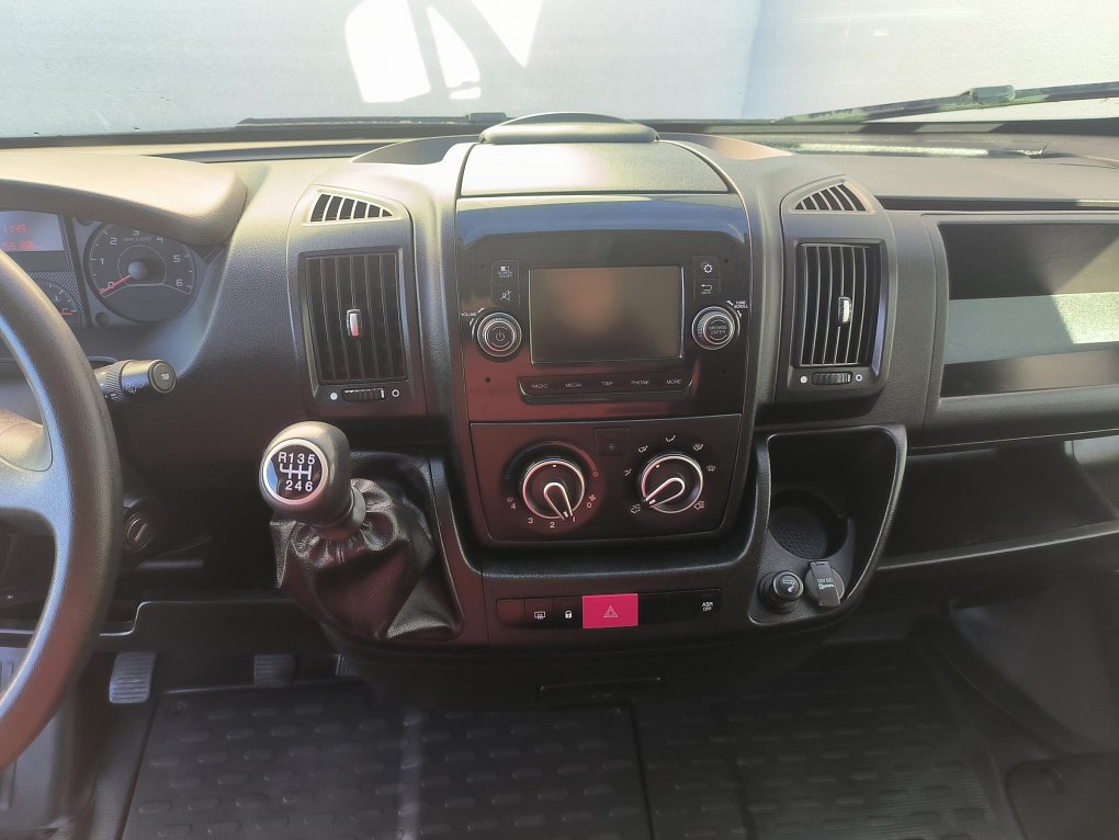 Peugeot Boxer 2.2HDi  L2H2