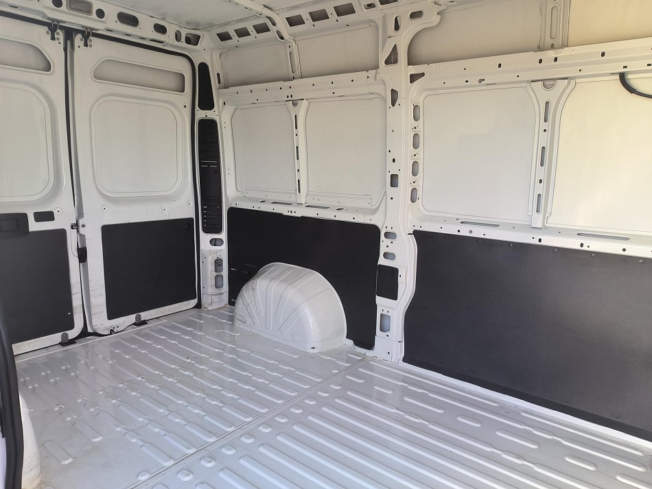 Peugeot Boxer 2.2HDi  L2H2