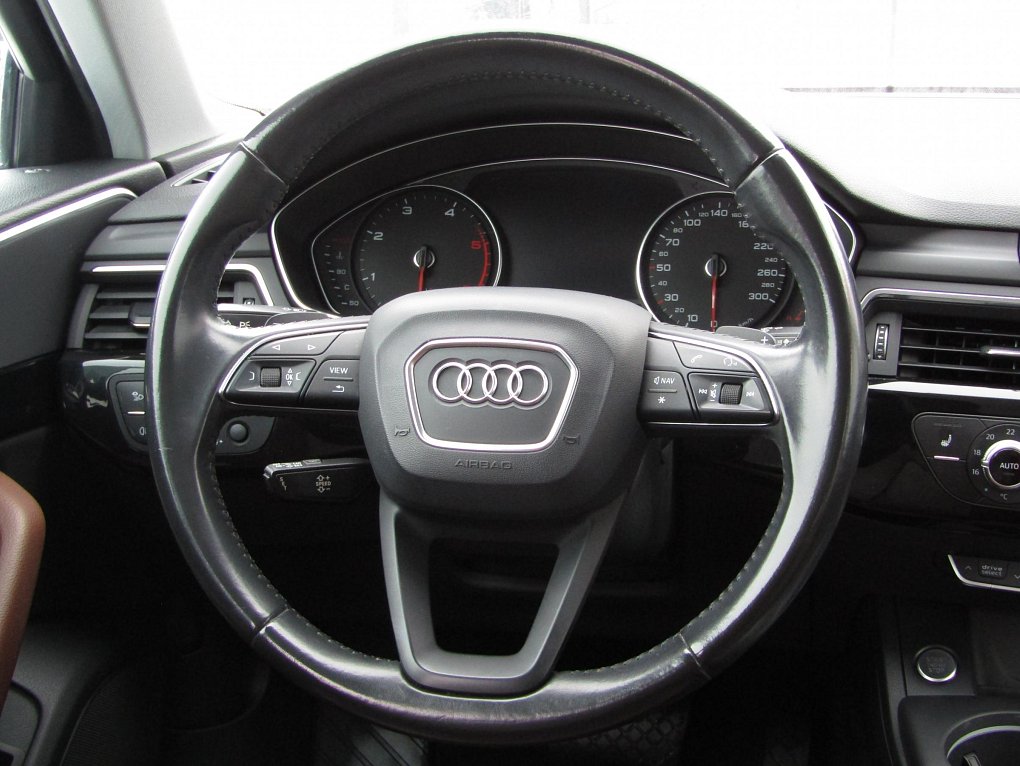 Audi A4 2.0TDi  Avant