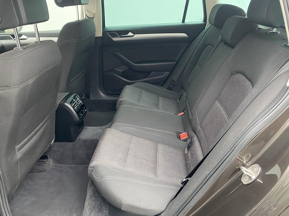 Volkswagen Passat 2.0 TDi Comfortline