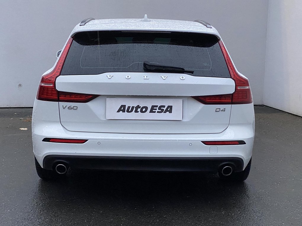 Volvo V60 2.0D 
