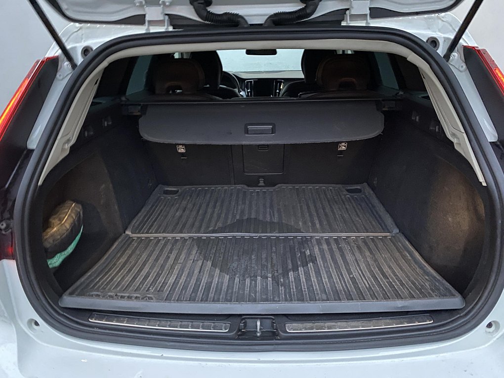 Volvo V60 2.0D 